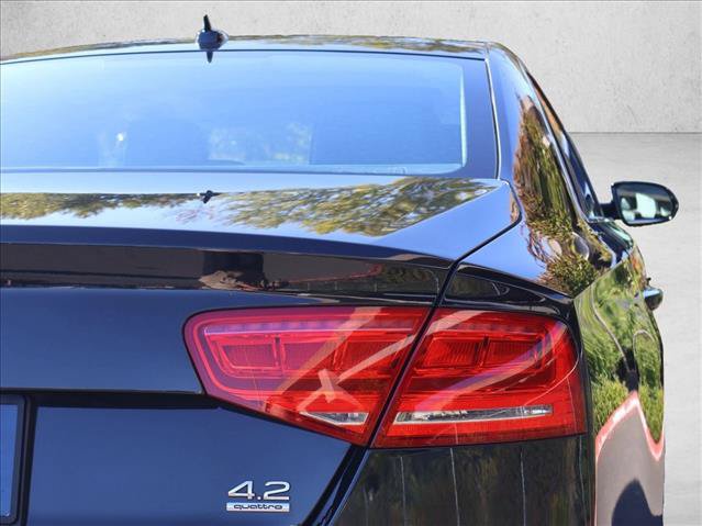 Used 2011 Audi A8 4.2 w/ Driver Assistance Pkg AWD/4WD image 8