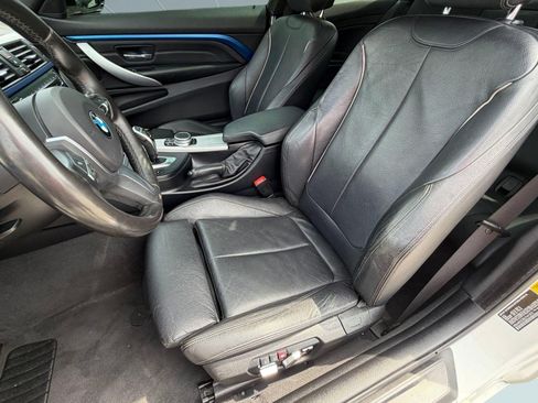 Used 2020 BMW 430i Coupe w/ M Sport Package RWD image 5