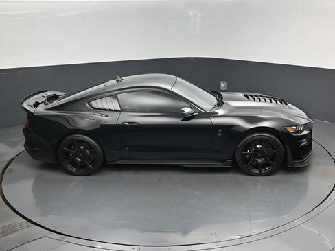 Used 2021 Ford Mustang Shelby GT500 w/ Technology Package RWD image 13