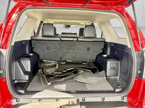 Certified 2023 Toyota 4Runner Limited AWD/4WD image 14