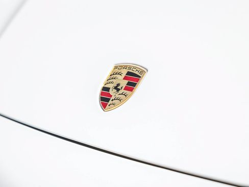 Certified 2023 Porsche Cayenne AWD/4WD image 25