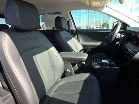 New 2026 Hyundai Ioniq 5 SEL RWD image 9