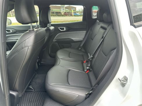 New 2025 Jeep Compass Latitude w/ Convenience Group image 50