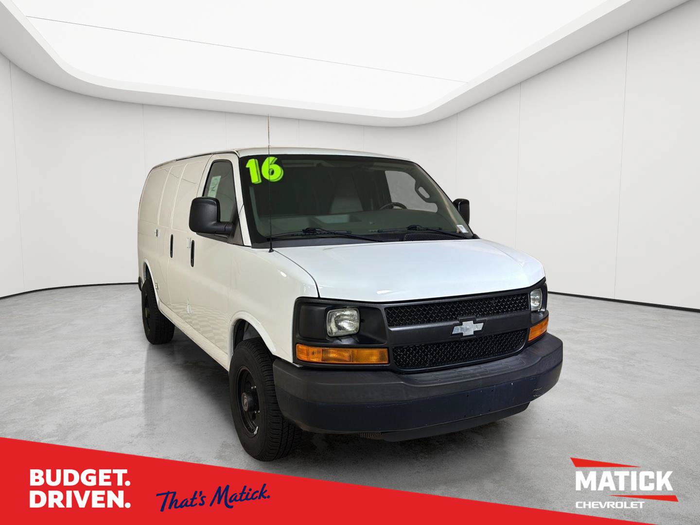 Used 2016 Chevrolet Express 2500 RWD image 1