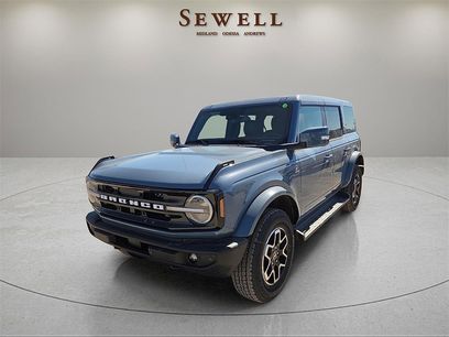 New 2025 Ford Bronco Outer Banks