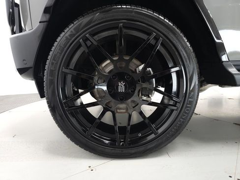 Used 2025 Mercedes-Benz G 550 image 37