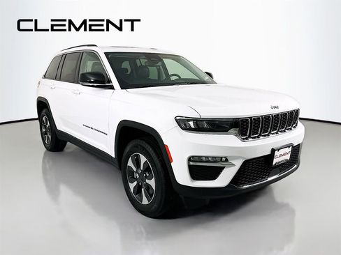 Used 2022 Jeep Grand Cherokee Limited 4xe image 3
