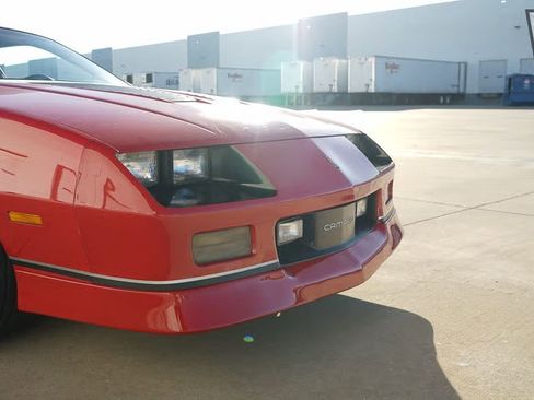Used 1987 Chevrolet Camaro IROC-Z image 33
