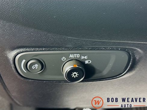 Used 2019 Chevrolet Equinox LT AWD/4WD image 12
