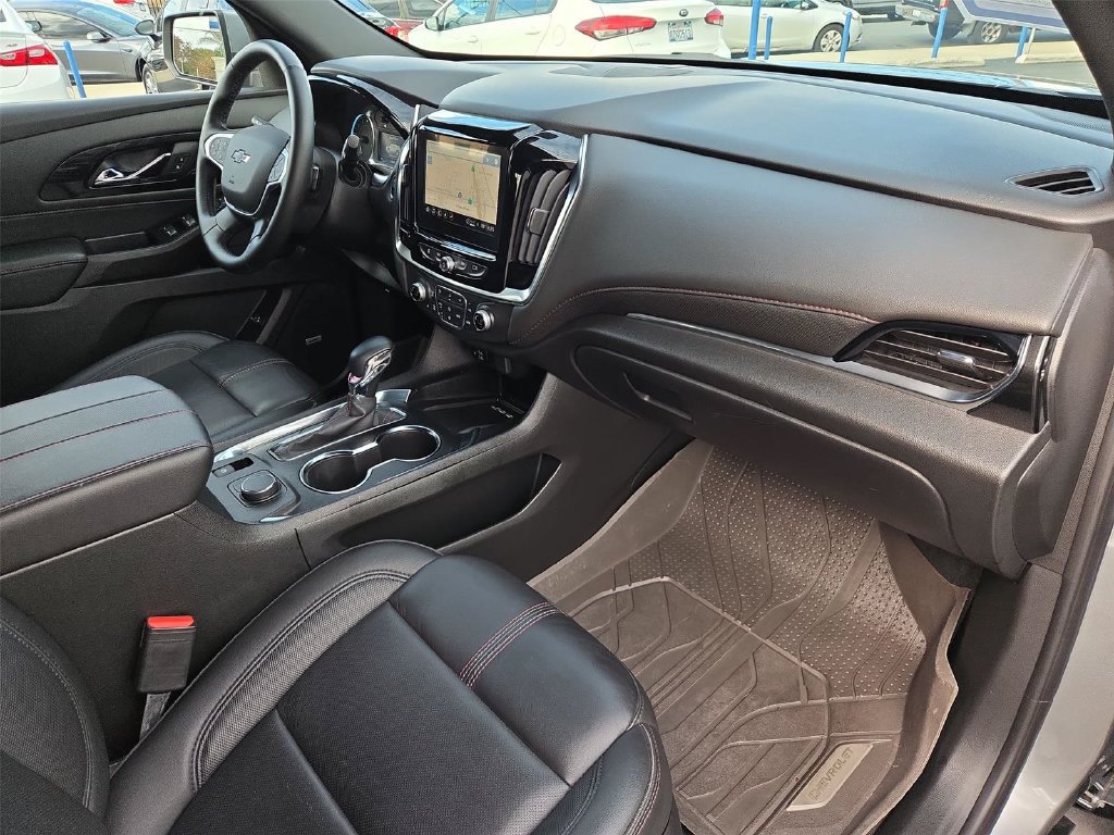 Certified 2024 Chevrolet Traverse RS FWD image 21