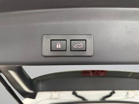 New 2026 Subaru Ascent Premium image 10