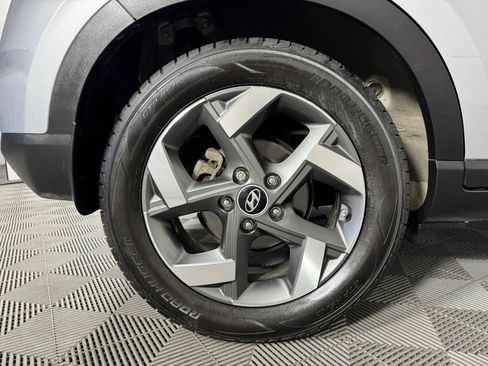 Used 2021 Hyundai Venue SEL FWD image 42