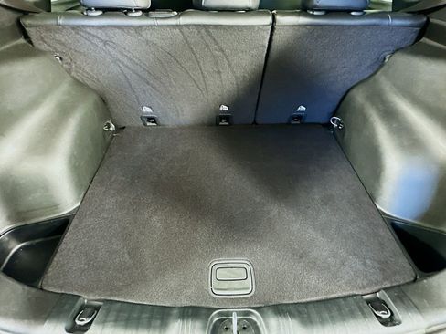 Certified 2024 Jeep Compass Limited image 34