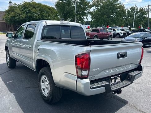 Used 2023 Toyota Tacoma SR AWD/4WD image 5