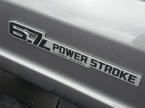 Used 2025 Ford F350 XLT AWD/4WD image 9