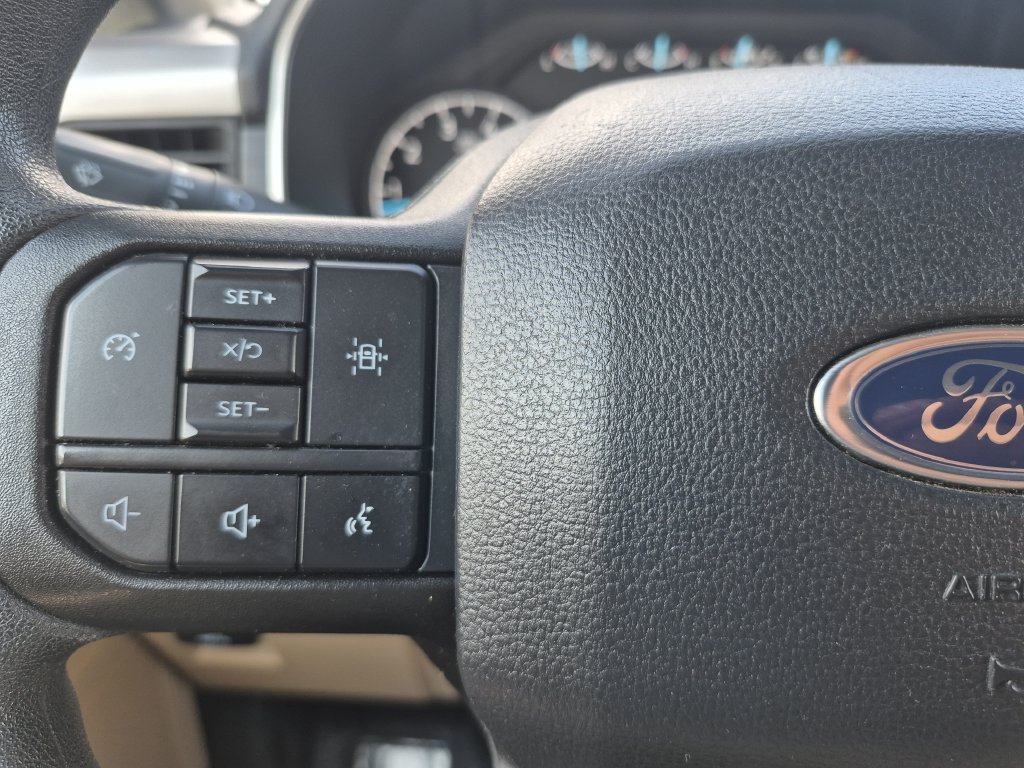 Used 2023 Ford F150 XLT AWD/4WD image 18