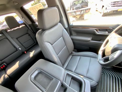 New 2026 Chevrolet Silverado 1500 LT w/ Leather Package image 32