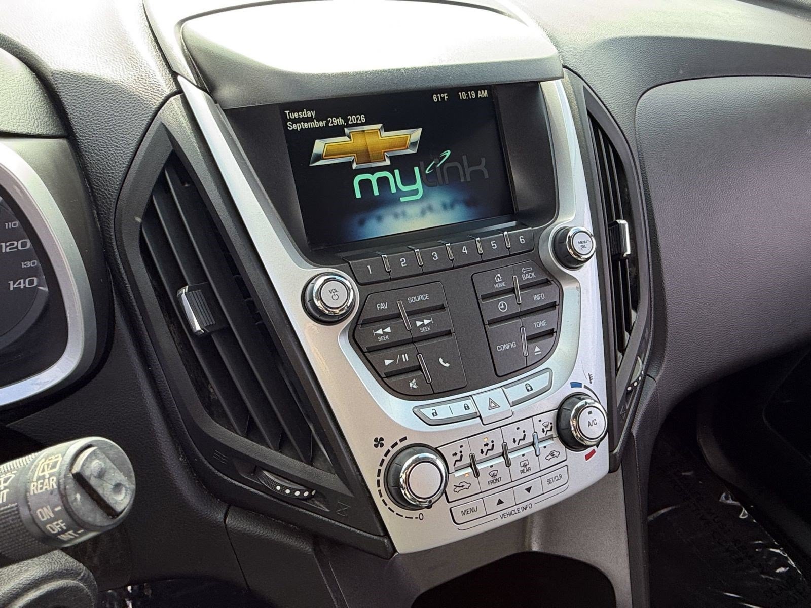 Used 2013 Chevrolet Equinox LT w/ Driver Convenience Package FWD image 16