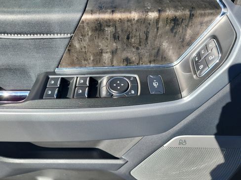 Used 2024 Ford F250 Lariat w/ Lariat Ultimate Package image 14