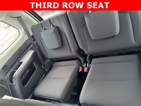 Certified 2024 Toyota 4Runner SR5 image 7