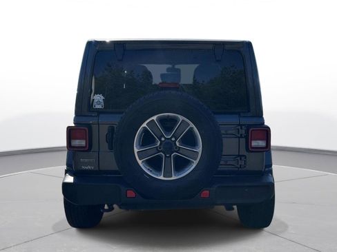 Used 2021 Jeep Wrangler Unlimited Sahara image 7