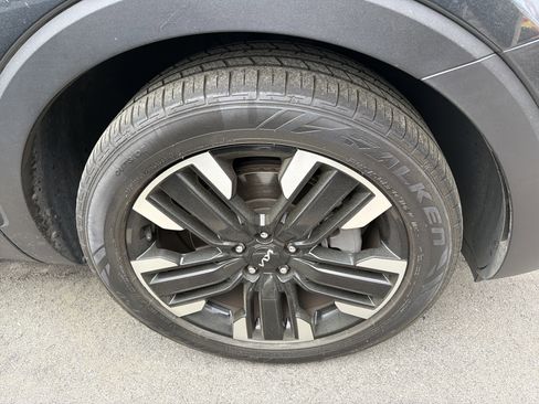 Used 2024 Kia Telluride SX Prestige image 14