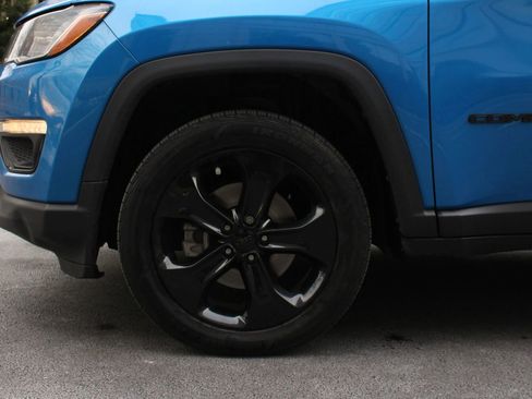 Used 2021 Jeep Compass Latitude AWD/4WD image 11