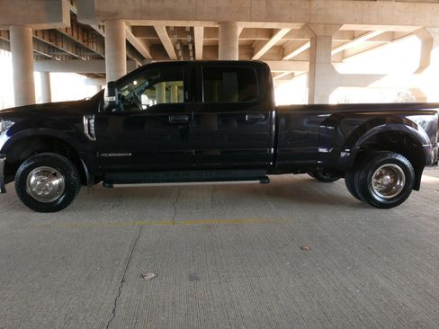 Used 2022 Ford F350 XLT w/ XLT Value Package image 26