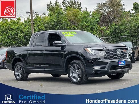Certified 2025 Honda Ridgeline TrailSport image 8