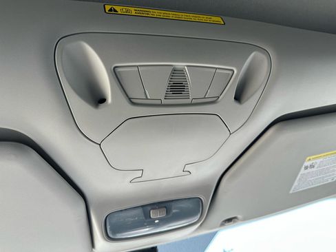 Used 2023 Ford Transit Connect XL FWD image 20