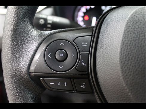 Used 2024 Toyota RAV4 LE AWD/4WD image 26