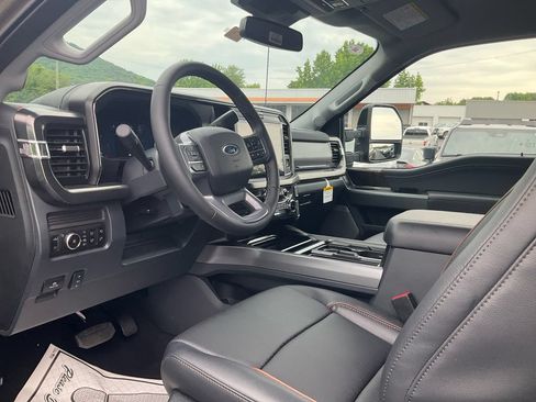 New 2026 Ford F350 Lariat AWD/4WD image 15