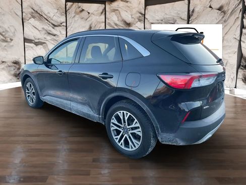 Used 2021 Ford Escape SEL image 17