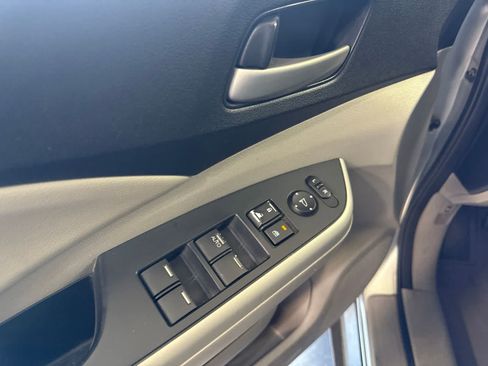 Used 2012 Honda CR-V EX-L image 18