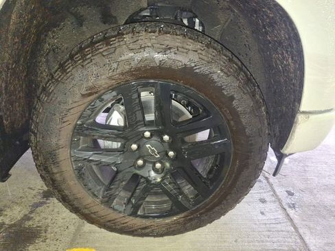 Used 2026 Chevrolet Silverado 1500 RST w/ Dark Appearance Package image 5