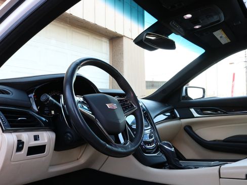 Used 2018 Cadillac CTS Luxury image 25