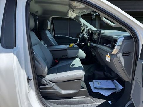 New 2025 Ford F550 4x4 Regular Cab Super Duty w/ Snow Plow Prep Package image 15