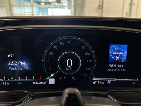 Used 2024 Cadillac Escalade Sport image 29