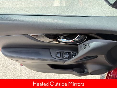 Used 2019 Nissan Rogue Sport SV w/ Technology Package FWD image 21