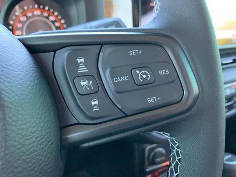 New 2025 Jeep Gladiator Rubicon w/ Safety Group image 15