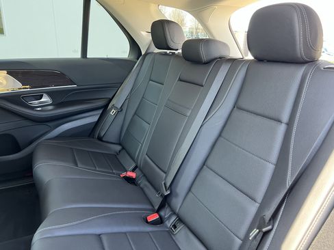 Used 2026 Mercedes-Benz GLE 350 4MATIC image 32