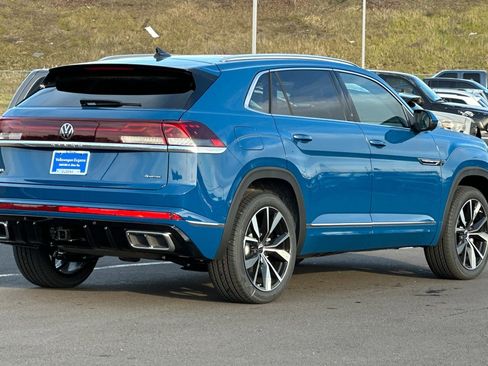 New 2025 Volkswagen Atlas Cross Sport SEL Premium R-Line image 3
