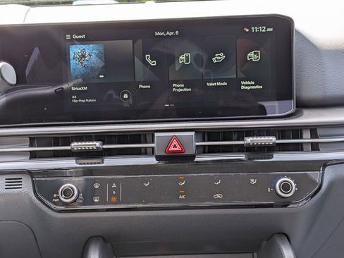 New 2026 Kia Sportage LX FWD image 32