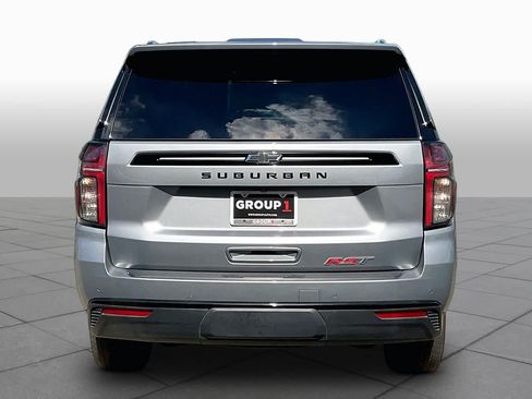 Used 2024 Chevrolet Suburban RST w/ Luxury Package AWD/4WD image 5