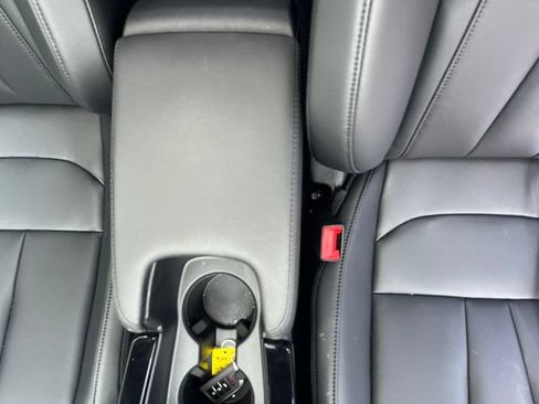 Used 2025 Acura Integra FWD image 10