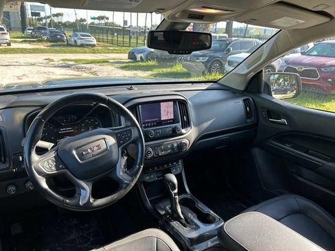 Used 2022 GMC Canyon AT4 w/ Trailering Package AWD/4WD image 14