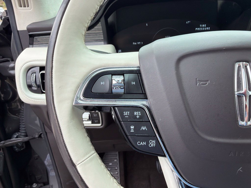Certified 2022 Lincoln Nautilus Black Label w/ Class II Trailer Tow Package AWD/4WD image 29