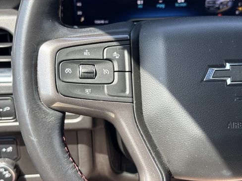 Used 2022 Chevrolet Suburban RST AWD/4WD image 15