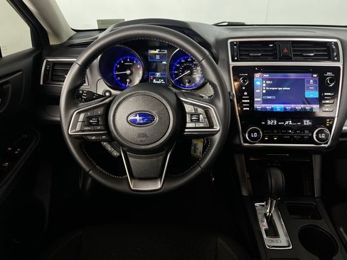 Used 2019 Subaru Outback 2.5i Premium image 12