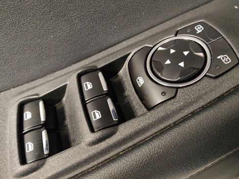 Used 2023 Ford Edge SEL image 27